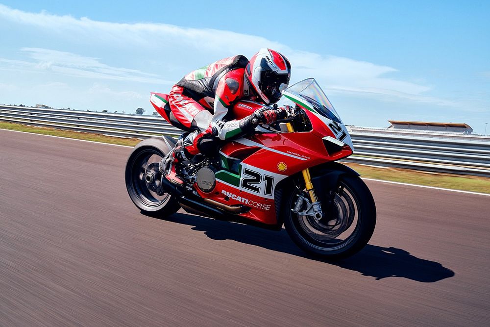 Panigale V2 Bayliss, Penghargaan Ducati untuk Sang Legenda