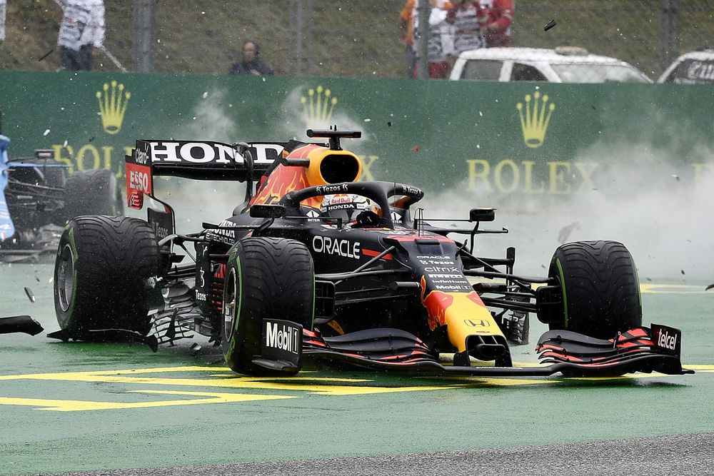 Red Bull: "Que el resto nos señale, es que hacemos nuestro trabajo"