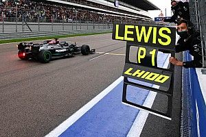 Lewis 100, la storia davanti ai nostri occhi