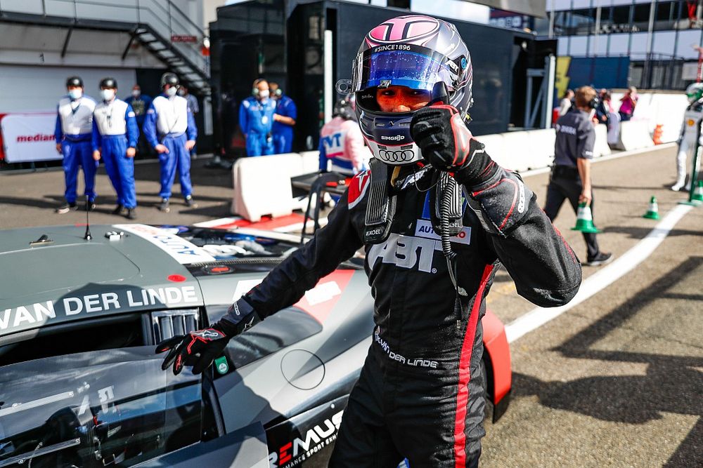DTM, Zolder: Kelvin van der Linde si prende Gara 1