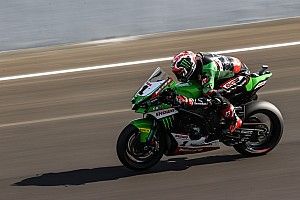 SBK, Test Barcellona, Giorno 2: Rea, miglior tempo e passi avanti