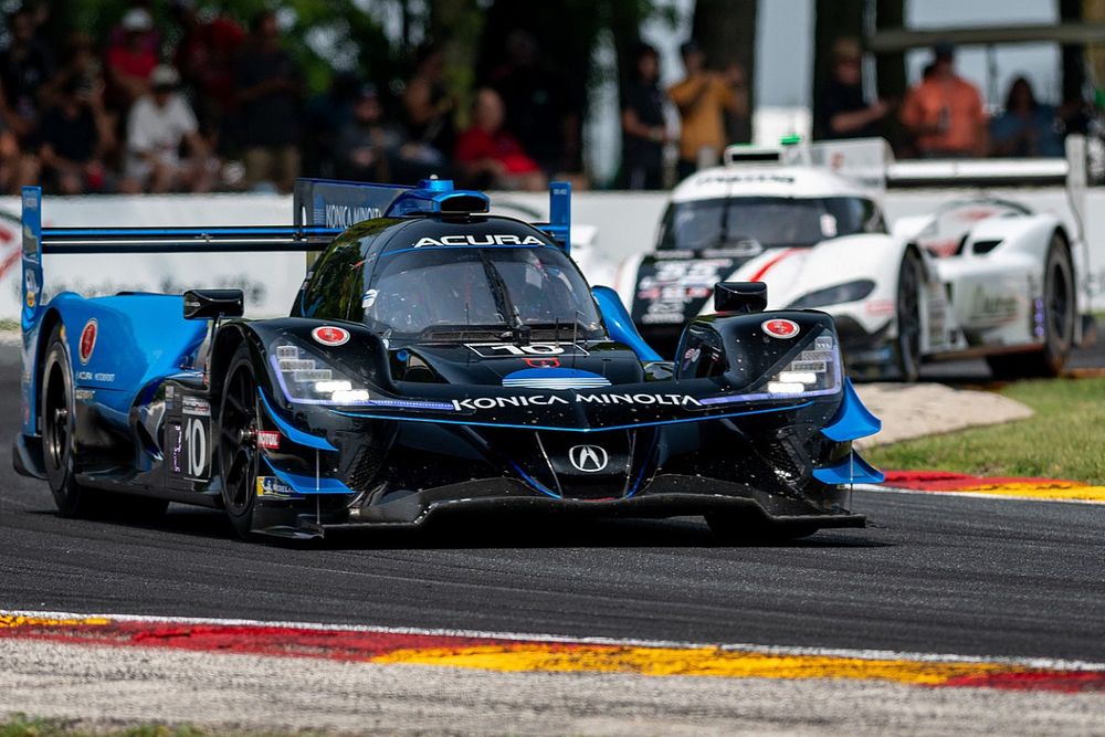 #10 Wayne Taylor Racing Acura ARX-05 Acura DPi: Ricky Taylor, Filipe Albuquerque