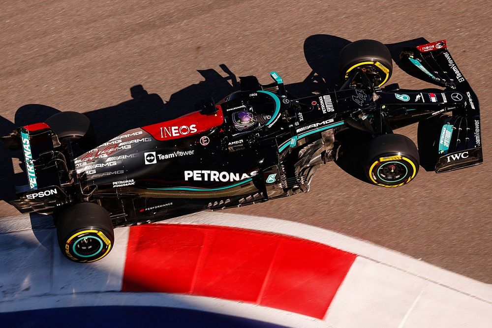 Hamilton: Moeten maximaal profiteren van gridstraf Verstappen