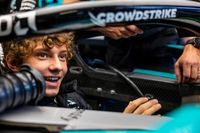 Hamilton da su bendici&oacute;n a Antonelli tras un anuncio "emocional"