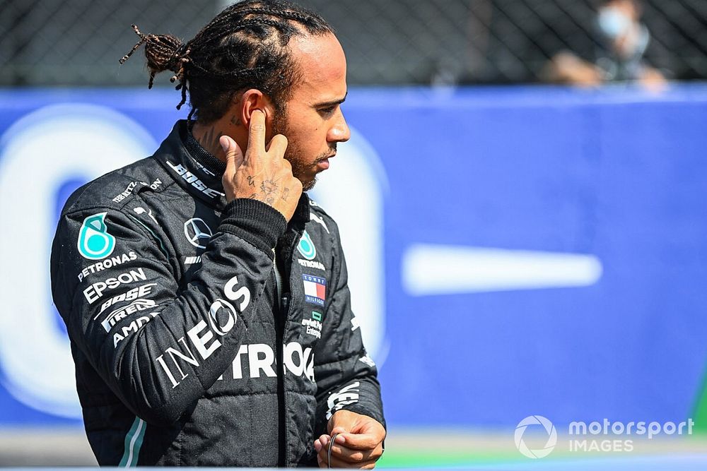 Hamilton revela por qué fue a ver a los comisarios tras la sanción