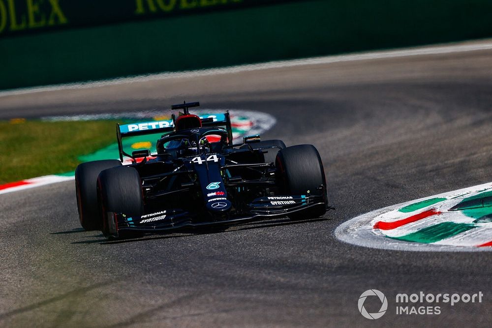 Hamilton: "Takım harika performans sergiledi"