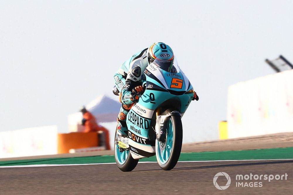 Moto3, Teruel, Libere 1: lampo di Masia davanti a Fenati
