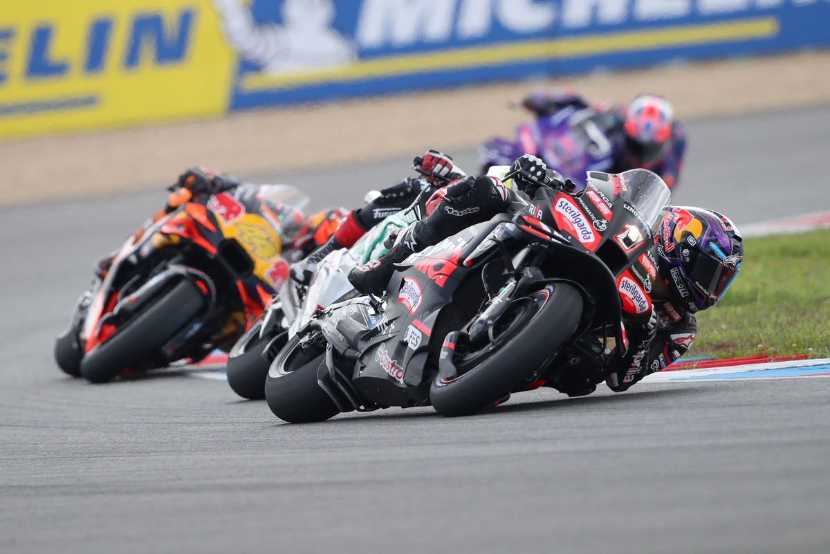 Kiyomi leslie only fans leaks i have only one thing to say