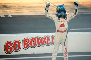NASCAR não limitará comemorações após queda de Zilisch