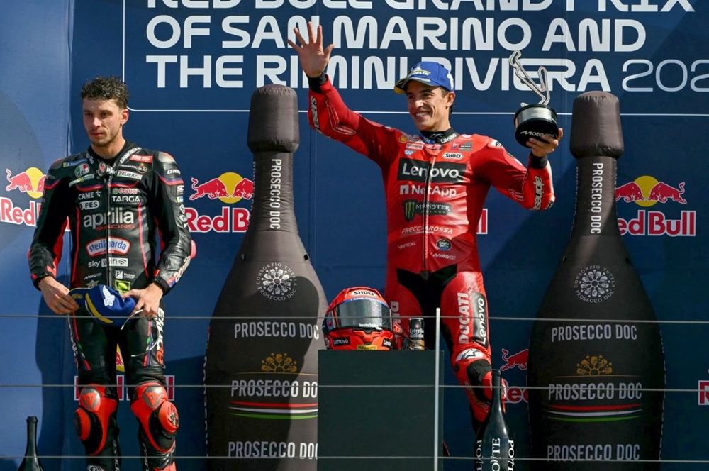 Marco Bezzecchi, Aprilia Racing, Alex Marquez, Gresini Racing, Marc Marquez, Ducati Team