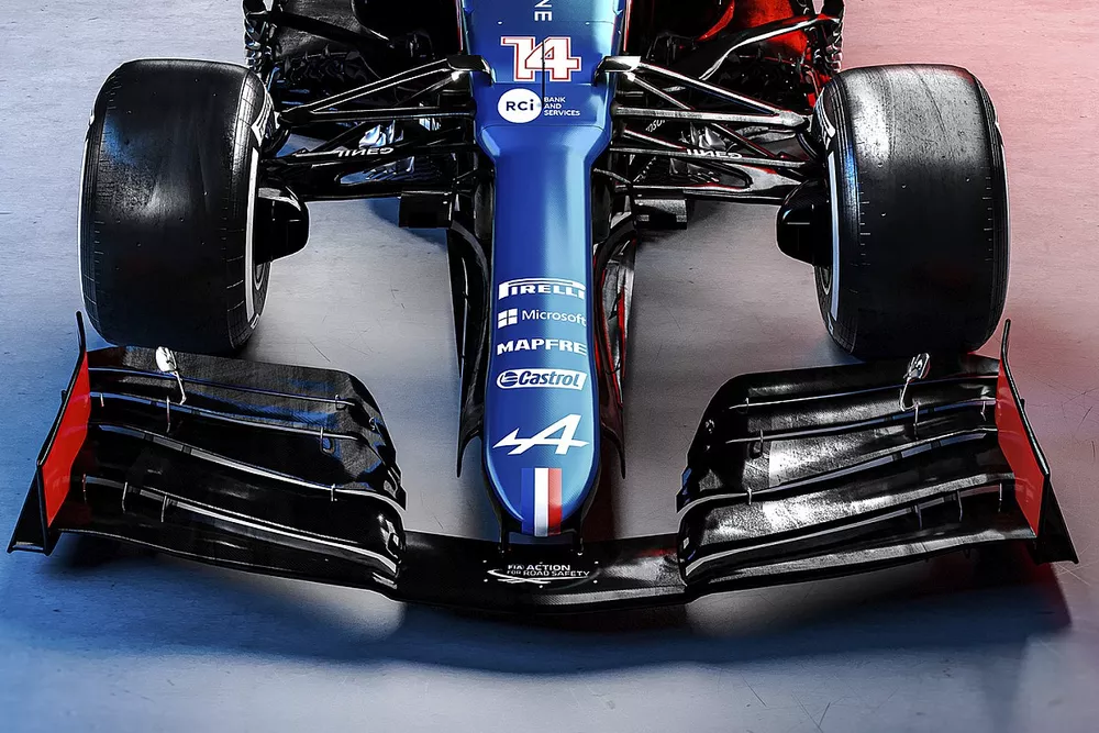 Detalle del alerón delantero del Alpine A521