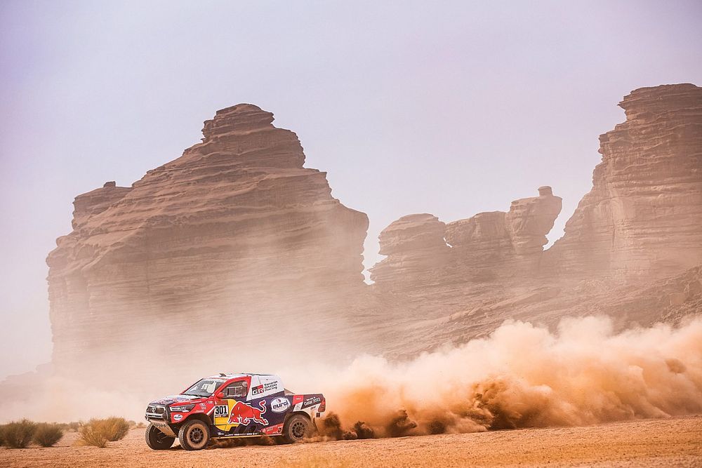 #301 Toyota Gazoo Racing: Nasser Al-Attiyah, Matthieu Baumel