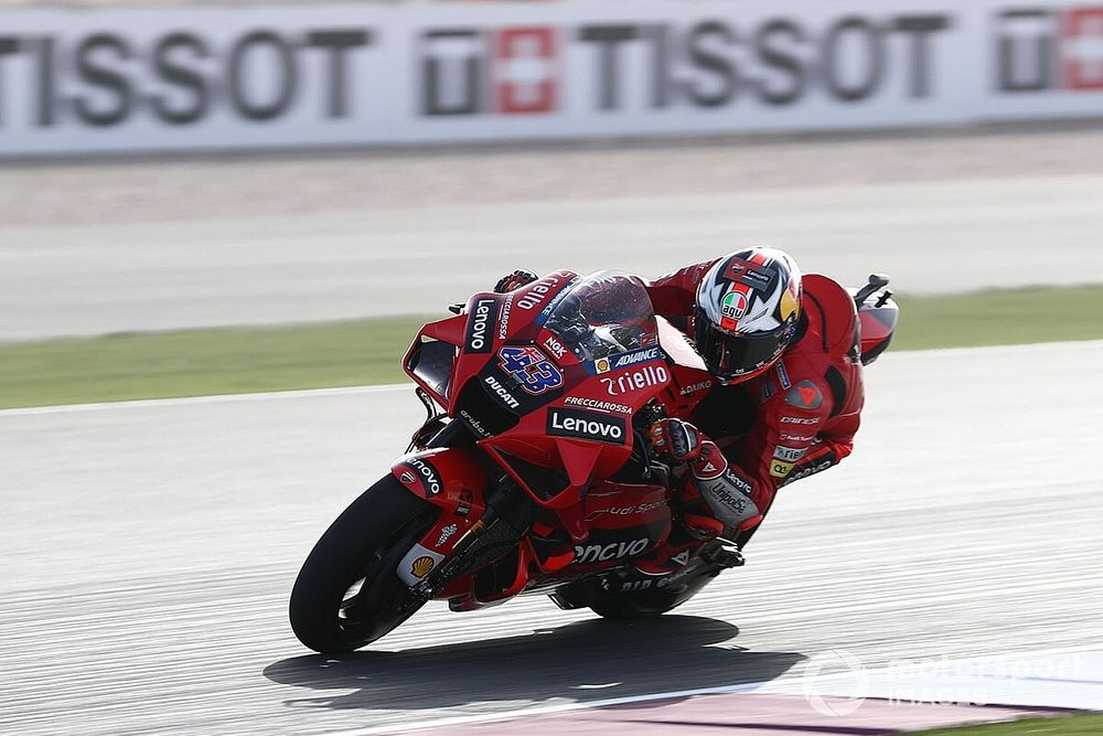 Ducati cerró el viernes en Losail al frente