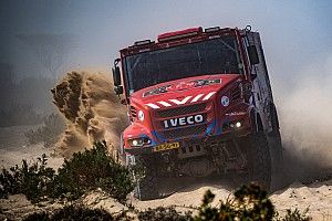 Ook De Groot uit Dakar, team voor controle naar medisch centrum