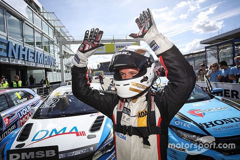 Ad Hockenheim sono scintille a non finire, Harald Proczyk vince il titolo con la Opel