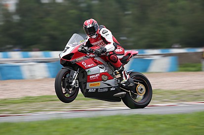 Ducati, la Panigale V4 S è già vincente: in Cina è arrivato il primo successo internazionale con Valia