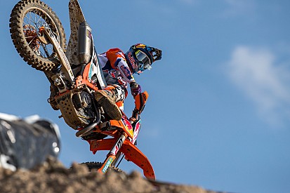 MXGP Afyon: Herlings nipt sneller dan Gajser in warm-up