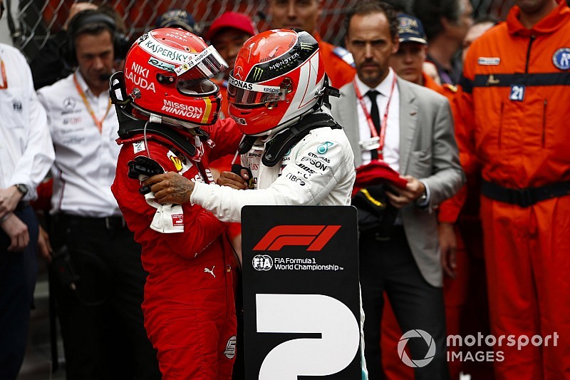 Vettel többet vár a második helynél, mégis örül