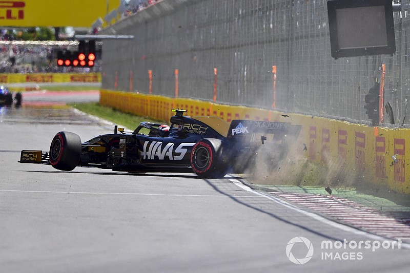 Video: Magnussen'in sıralamaların 2. seansındaki kazası