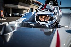 Hadjar el más rápido en el segundo día de test de F3, Correa en top 5