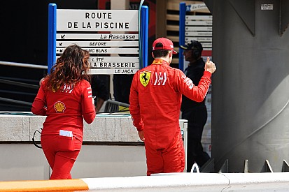 Leclerc cuestionó la estrategia de Ferrari en la Q1