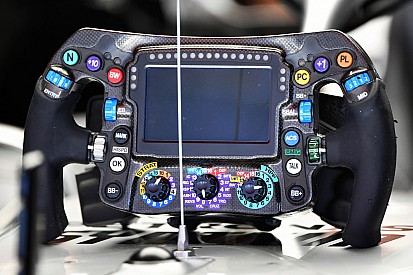 Hamilton analiza cómo se hace la mejor salida en Fórmula 1