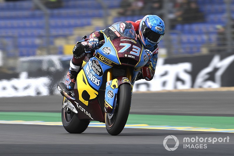 Moto2, Le Mans: Alex Marquez domina nella domenica nera degli italiani