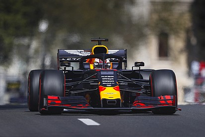 Verstappen critica que los rebufos sean clave en la F1 de 2019