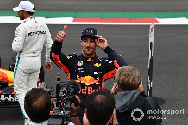 Horner: La pole de Ricciardo "salió de la nada"