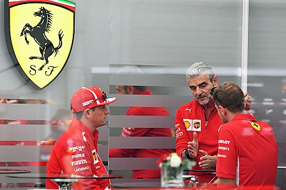 Doornbos, Vettel'in yarışlarda acele etmesine anlam veremiyor