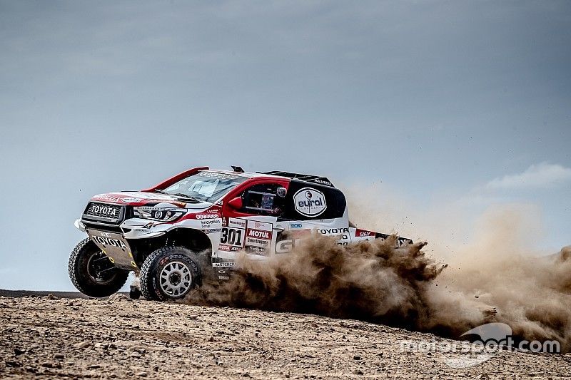 #301 Toyota Gazoo Racing Toyota Hilux: Nasser Al-Attiyah, Matthieu Baumel