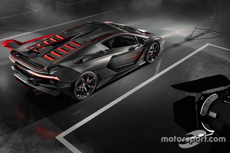 Fotogallery: ecco la Lamborghini SC18 Alston, nuova creatura di Squadra Corse