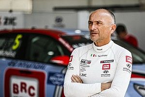 Il BoP fa già discutere, Tarquini tuona: "Se vogliono che Hyundai non vinca, lo dicano subito!"