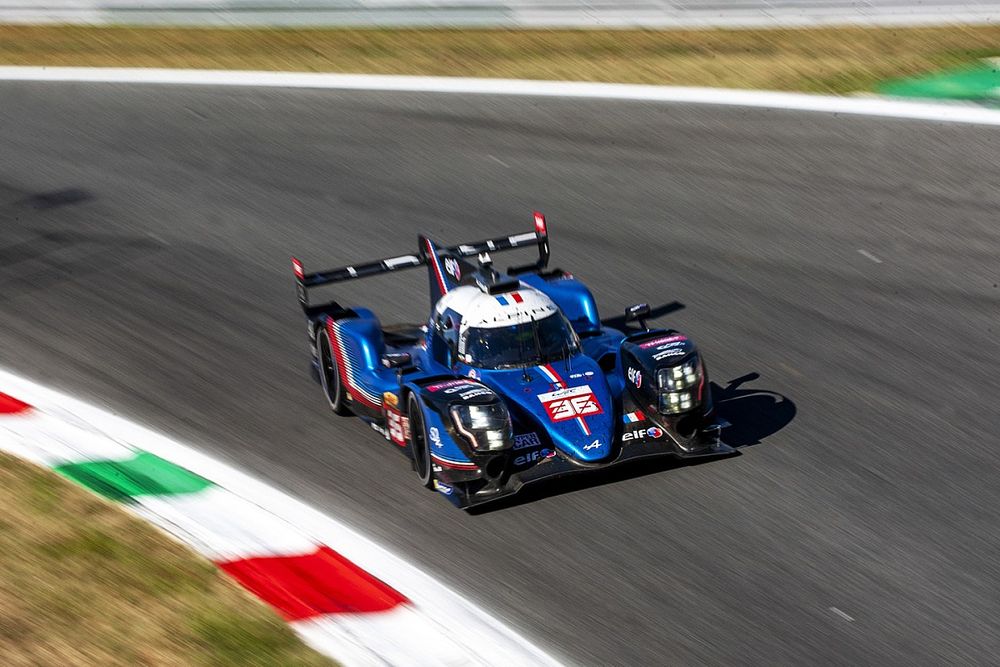 #36 Alpine Elf Team Alpine A480 - Gibson of Andre Negrao, Nicolas Lapierre, Matthieu Vaxiviere