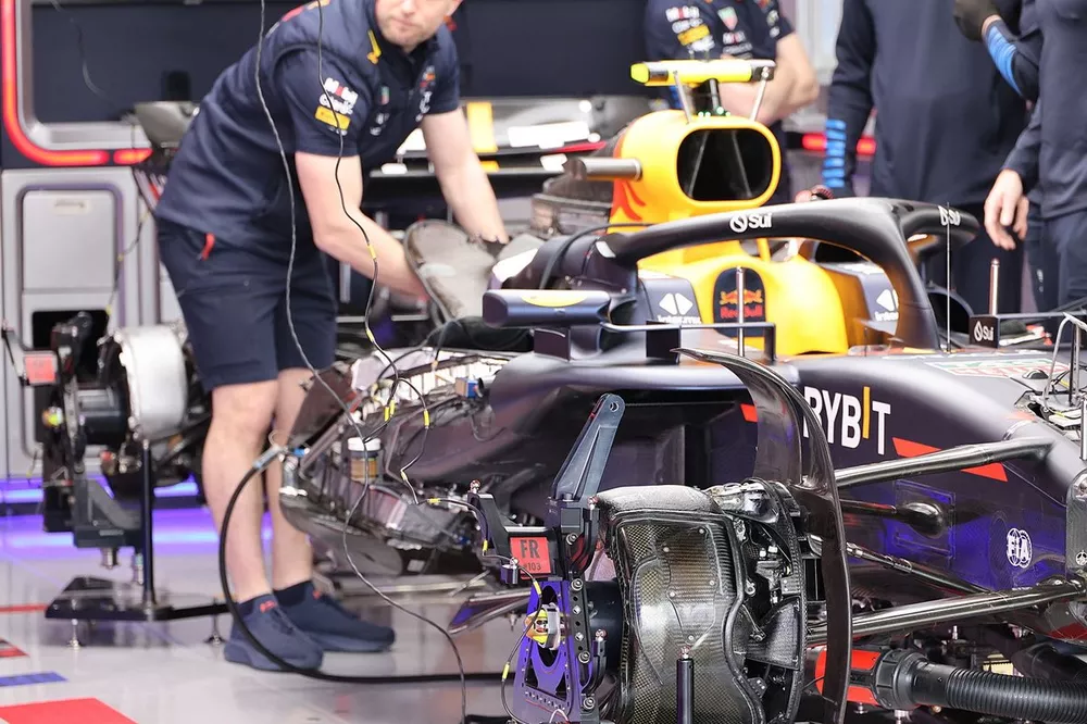 Red Bull Racing RB20 detalle del tambor delantero