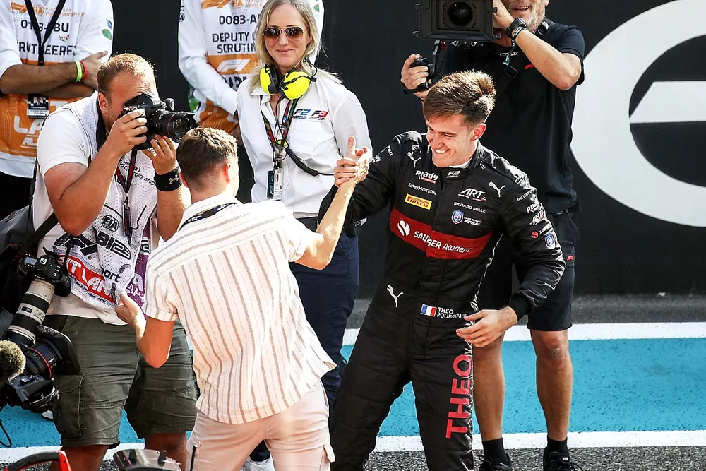 Le Champion de F2 Theo Pourchaire, ART Grand Prix