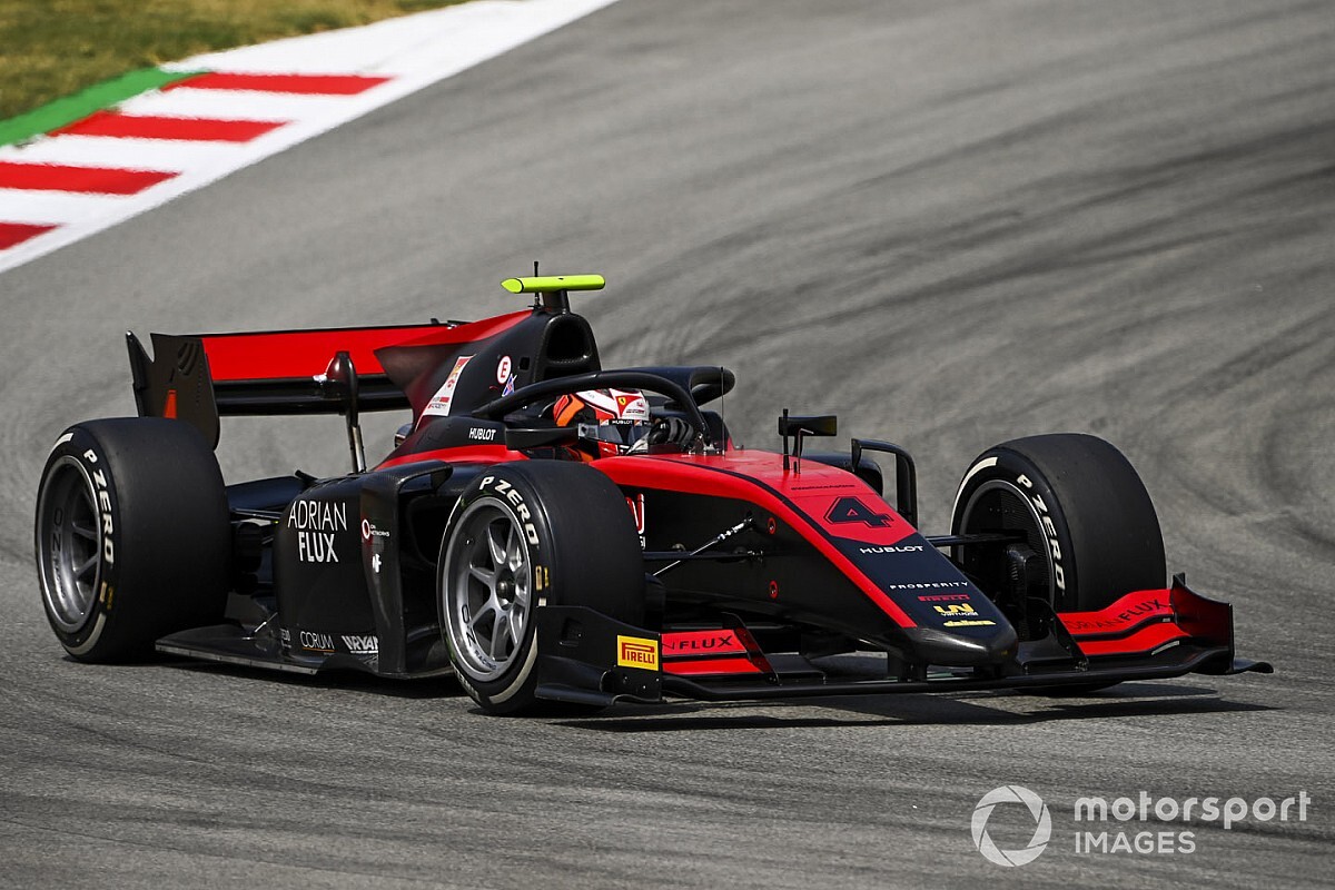 Ilott idei harmadik pole-pozícióját szerezte, Shwartzman a 2. az F2 időmérőjén