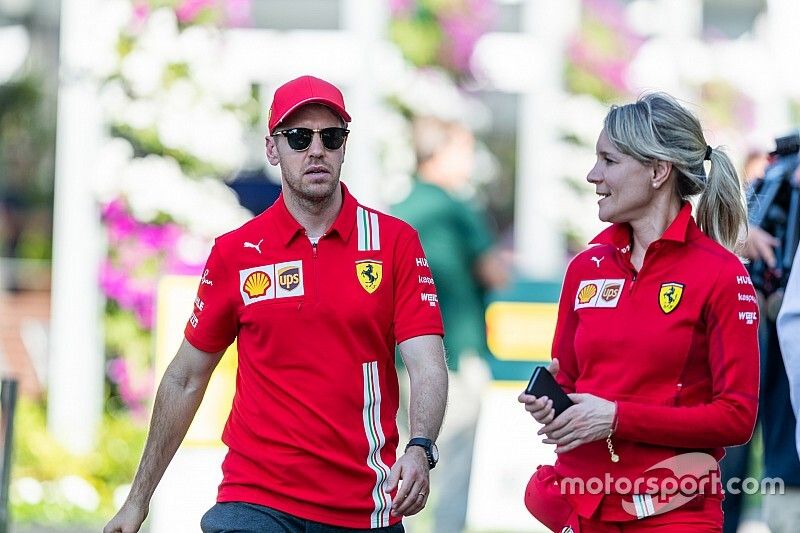 En plena pandemia, Ferrari y Vettel negocian la renovación