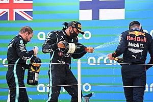 Hakkinen: Verstappen kan van geringste Mercedes-fout profiteren