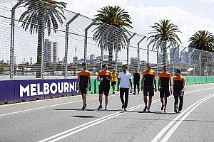 Sainz espera una temporada que "rondará las 10 carreras"
