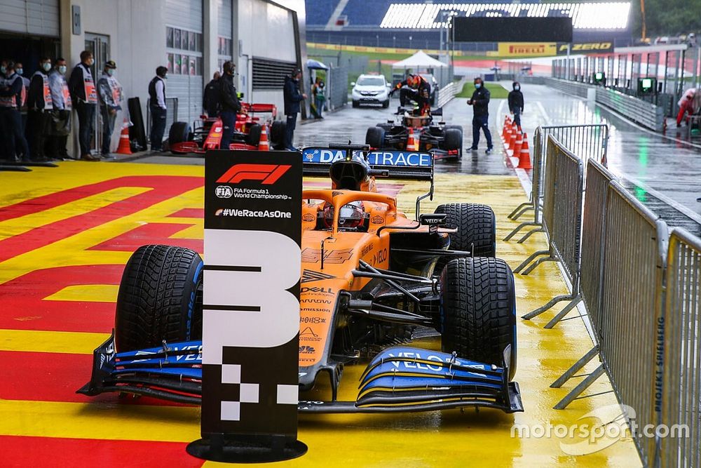 Carlos Sainz Jr., McLaren, en parc ferme