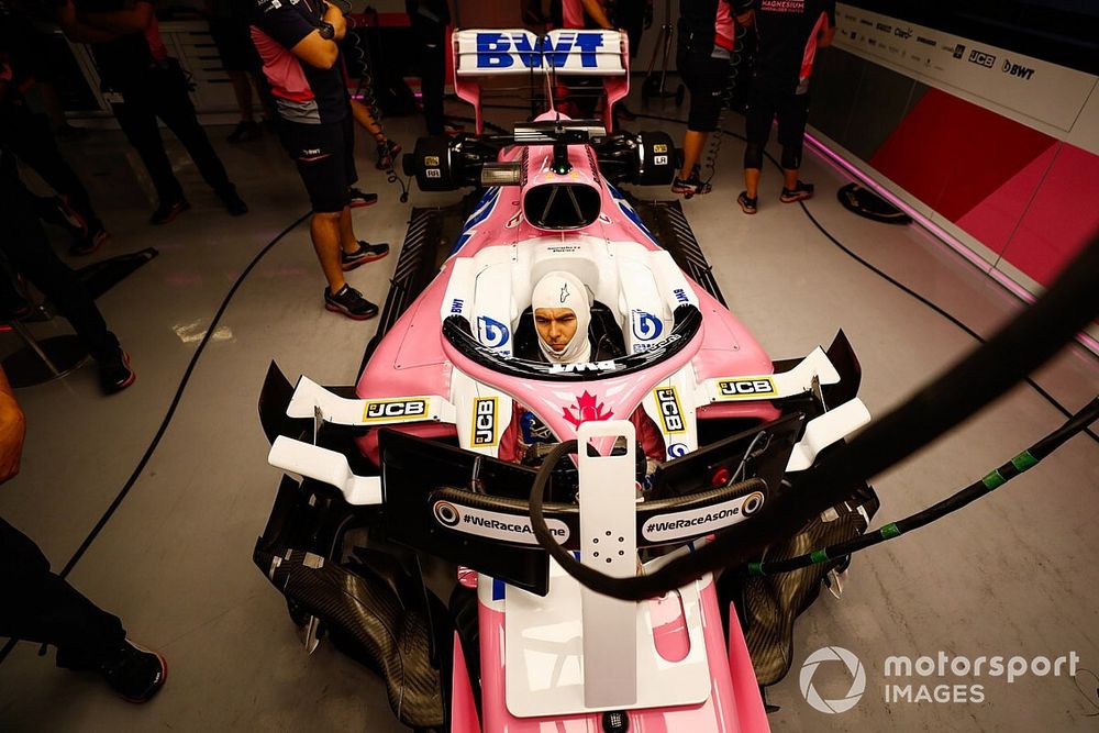 Sergio Perez, Racing Point, in cockpit