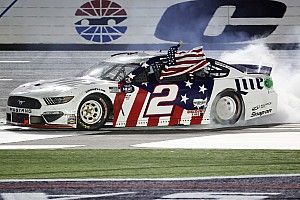 NASCAR Charlotte: Keselowski gewinnt Coca-Cola 600 vom Ende des Feldes