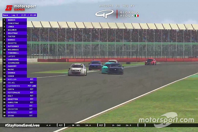 Így nyer meg egy F1-es versenyző egy neves online versenyt (videó)