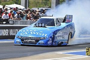 Johnson and Langdon take first wins of season