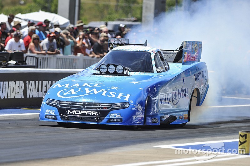 Johnson and Langdon take first wins of season
