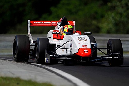 Hungaroring NEC: Norris takes commanding Race 1 win