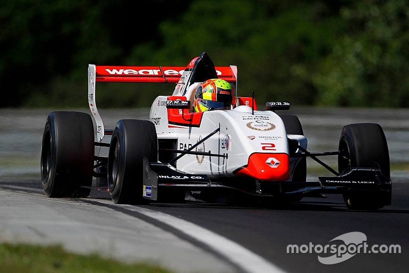 Hungaroring NEC: Norris takes commanding Race 1 win