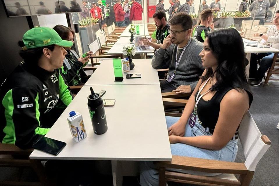 Gabriel Bortoleto; Motorsport.com