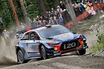 Neuville défend son pilotage "intelligent"